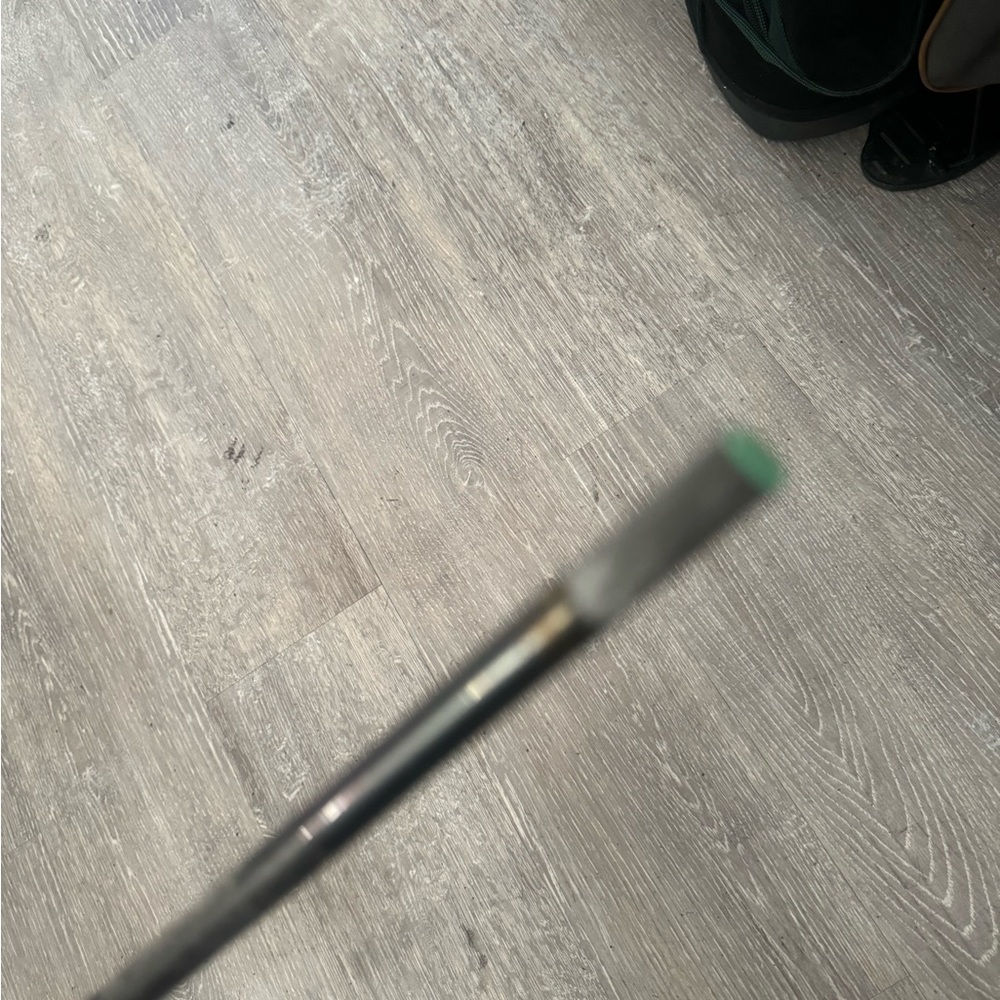 Matrix Ozik Graphite Shaft In R Flex With Golf Pr… - image 3